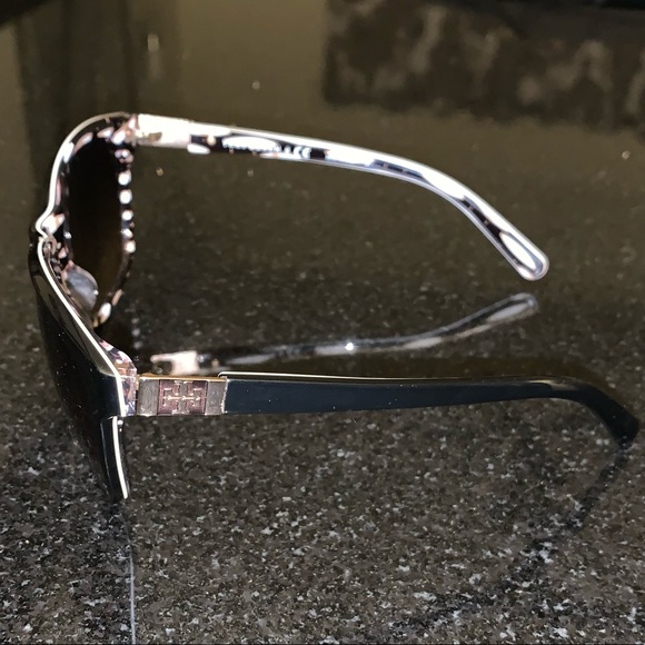 Tory Burch sunglasses black brown lens - Picture 3 of 4